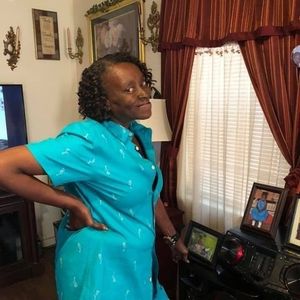 Meet your Posher, Shanetta